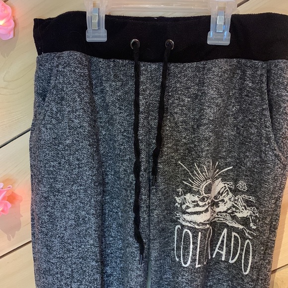 3/25$ Joggers/Sweatpants - Picture 2 of 4